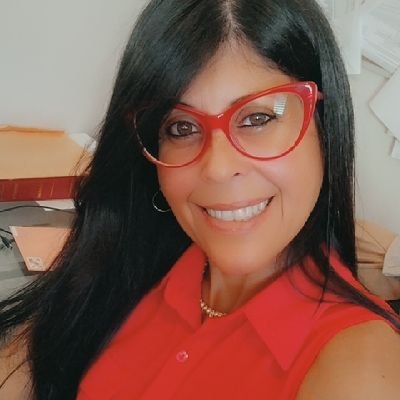 Rompiendo stigmas sobre el Cannabis Medicinal en P.R.@la__mama_del_cannabis
Consultora de Cannabis Medicinal
CBD+THC = Bienestar
https://t.co/c6Htwp9qwD