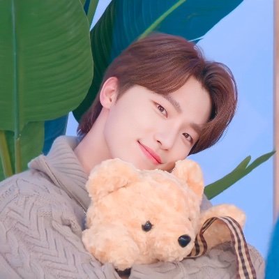 06캐럿 시험 기간이라 slow 걸어써요..!🥺
대학은 가야되니까 빡세게 공부 해야지 이제..ㅠ