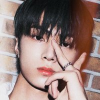 zka. (@parkjaeys) 's Twitter Profile