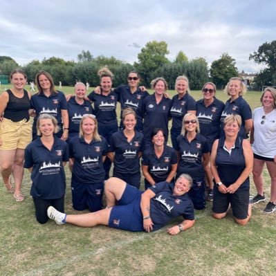 We are the Women’s cricket team for Tewkesbury. Playing both Hardball and Softball Cricket. Home of Team Avon and Team Severn 🏏