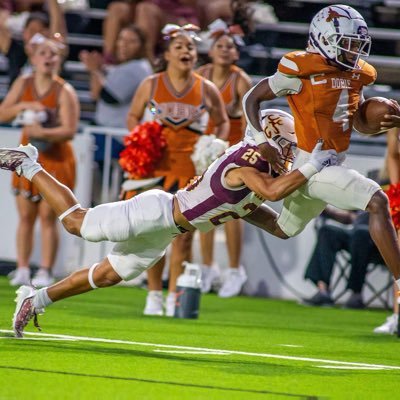 Raising humans is my superpower... Love my Cornerback Running-back enthusiast, Maggy the Aggie, and my Golf swingin' Pianist. #GoBigDeer