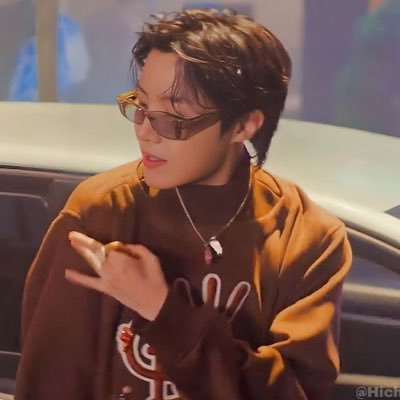 ❝then i defy you, stars!❞ | future abogada pero kung di papalarin, criminal nalang 🥸 | a #studytwt to romanticize my college life and aim for the highest !!