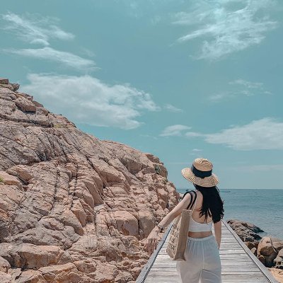 Work and business ⭐| Golf⛳| Traveling ✈ | Yoga 🧘♀️| Loves reading books 📚| Hard worker| Influencer and motivator.