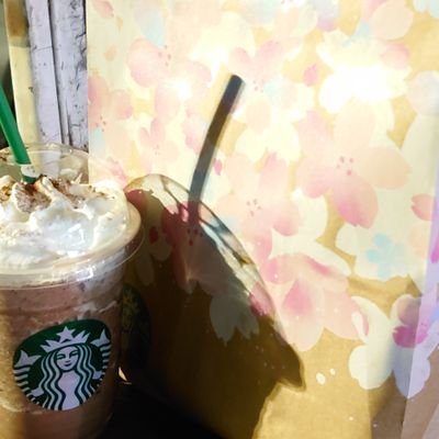 P3_Treasurehunt's profile picture. 知人より購入した古着を販売してます♪

もう使用しなくなった古着なので、傷や汚れはご容赦ください💦
また、洗濯済みだとは思いますが、発送前に洗濯やクリーニングは致しませんのでご了承ください。
仕入れ時そのままの状態で販売してます！

購入希望の方、お気軽にDMください✨