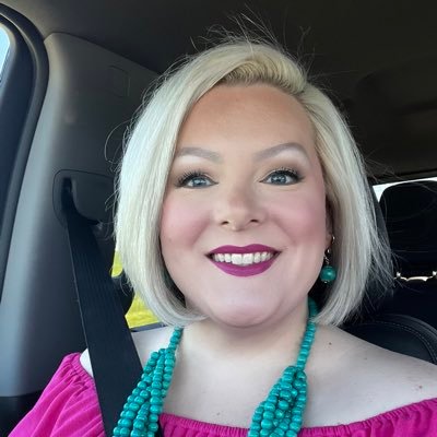 God First, Bill, Radio Nerd, Dunn Diva, Bacon Connoisseur, Coffee Junkie, Animal Rights, Crohn's Survivor, Award Winning Voice Over Talent, @BoldBlondeOnAir