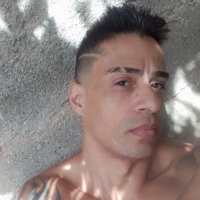 A festa + Be Free (seja livre) aberta a todes com um ambiente pró-escolha, todos podem agir s/ medo de rejeição ou humilhação!
Inf. cel. e whats: +5511980785382