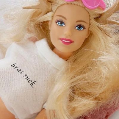 Ms_NaughtyNice's profile picture. As long as you’re nice, we’ll get along just fine. If you happen to be naughty, I will make you mine.