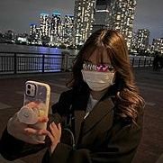 UoxoU_020205's profile picture. 