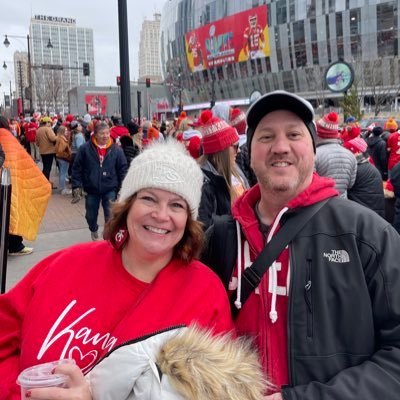 fam man | science guy | data geek | ff junkie | disney nut | He|Him | #ChiefsKingdom #CleanEnergy 🏳️‍🌈