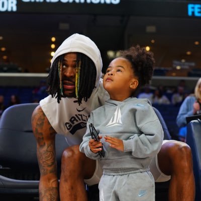 _soexclusive12's profile picture. nahh, i’m fine in the west😁〽️