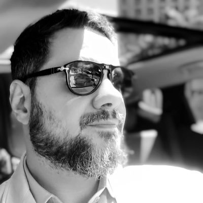 felipemoulin's profile picture. Juiz de Direito Criminal, cantor e compositor nas horas vagas. “Acredite pois no fim tudo vai dar certo!!!”