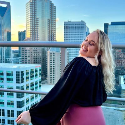 stephmitch__'s profile picture. welcome to my thoughts 💭