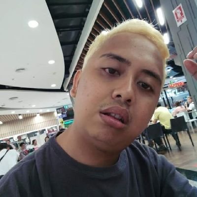 Dalam Rahim Feminisme | Amateur writer who believe in education | pursuing my second bachelor degree (History Education) | Content Maker for @bincangdikota