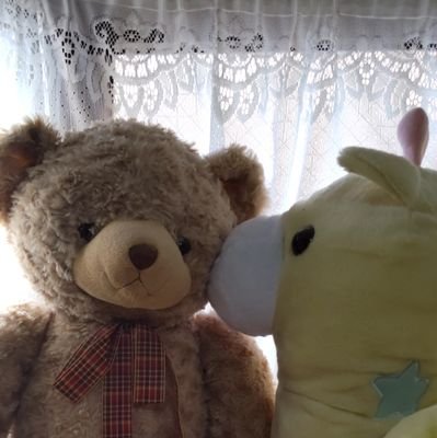 mii_mii1213's profile picture. 31歳初マタ🍀38w1d→0m 2023年8月21日に❤️女の子❤️帝王切開で出産しました。
新米ママです。
コミュ障ですが、よろしくお願いします。
情報収集のために垢作りました。
無言フォローするかもです。