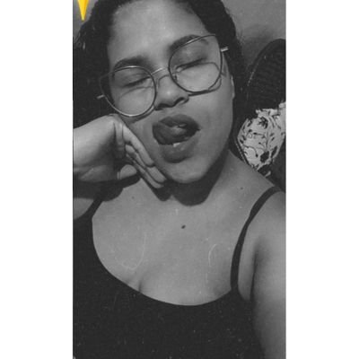 meninaveneno_29's profile picture. • biscoiteira modo on
• AL 🌵🌊