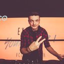 Robert Moon - @robertmoontv - Twitter