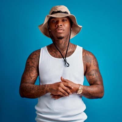 desstyraijin's profile picture. 