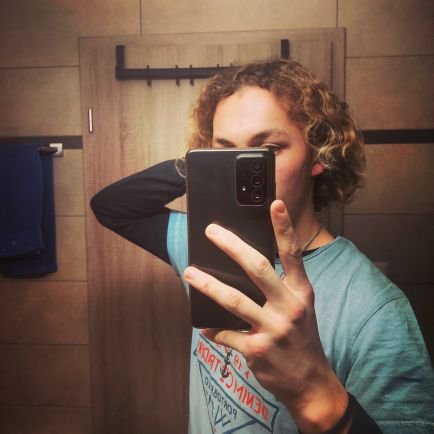 lecolaskylian's profile picture. 