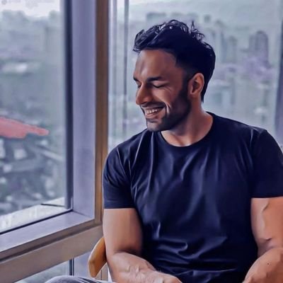 smiley2505_'s profile picture. truly fan of zdmn