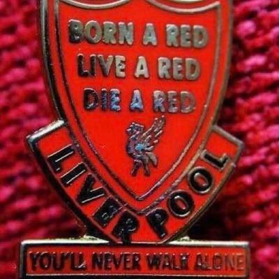 ROJO hasta la médula, WE ARE LIVERPOOL  YOU'LL NEVER WALK ALONE