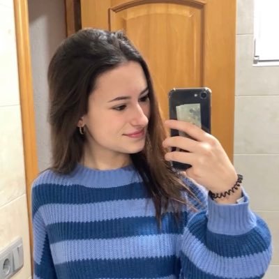 4_lauraa's profile picture. ♓️