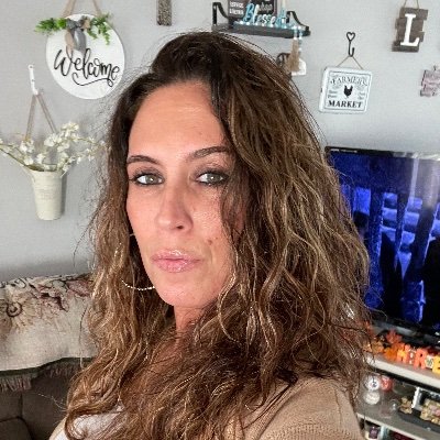 LindaNicole25's profile picture. ♡