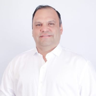 Senador de la Nación. Presidente de la Comisión de DDHH. Miembro del @jem_py y de la Junta de Gobierno ANR. Abogado, docente. Esposo y padre de familia.