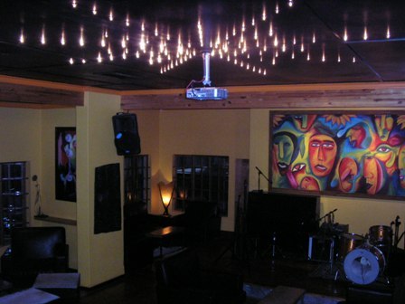 Jazzy is one of the nicest live Jazz music lounges around.Please receive more info on our facebook page.