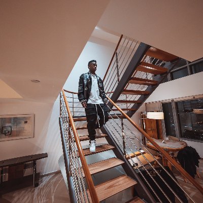owusu_maccarthy's profile picture. I love football and a fan of @RealMadrid 
Music is something i don't get away with a fan of @sarkodie
