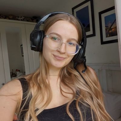 22 | 🇬🇧 | @Twitch affiliate | #fortnite #fridaythe13th #minecraft |💌: broganisag@outlook.com | @offical_throne https://t.co/Jka55bpHmW