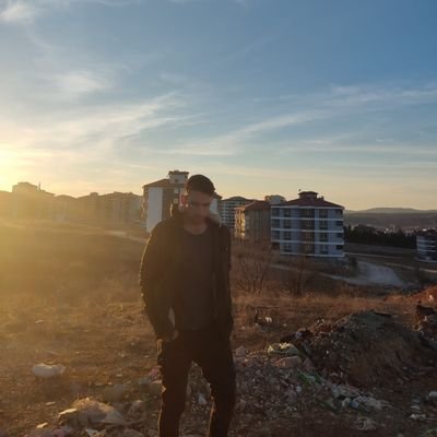 suleym__'s profile picture. doğru söyleyen ayna gördün mü hiç