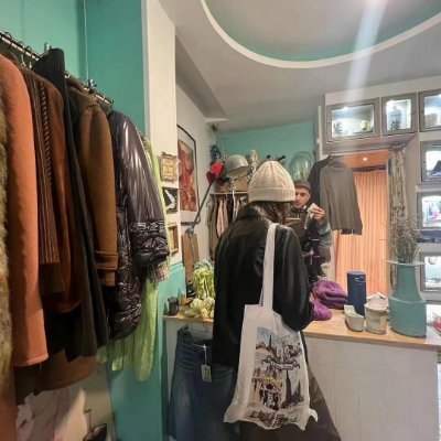 Wonda01973878's profile picture. Because you've lived in my heart, everything around me is full of your presence.