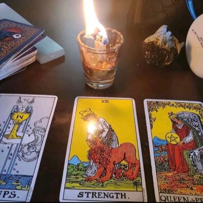 I'm A Professional Tarot Reader 👩‍🏫 and Reiki Master.🧚🏽Have been practicing tarot it's been few years🔮.YOU CAN DM FOR YOUR READINGS AND GUIDANCE 💌