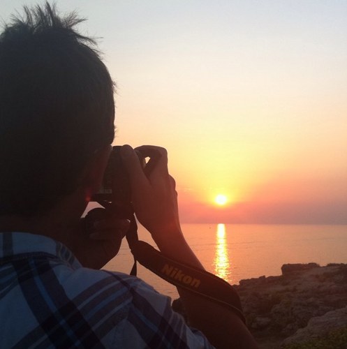 errepic's profile picture. Potrò non essere mai nessuno, ma mai nessuno potrà essere come me...