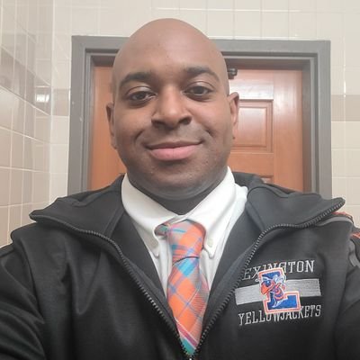 Williams2PE's profile picture. 