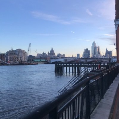 _DanniWatts's profile picture. 