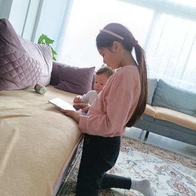 semaayd07701774's profile picture. 