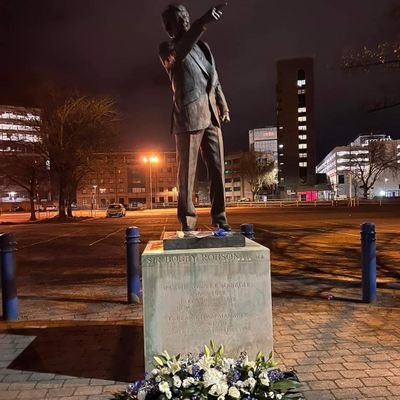 B1g0tts's profile picture. What you see is what you get