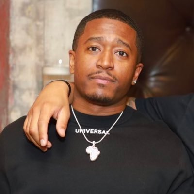 “The road a little longer when you out here living honest” ♑️
Blame it on me 🤷🏾♂️