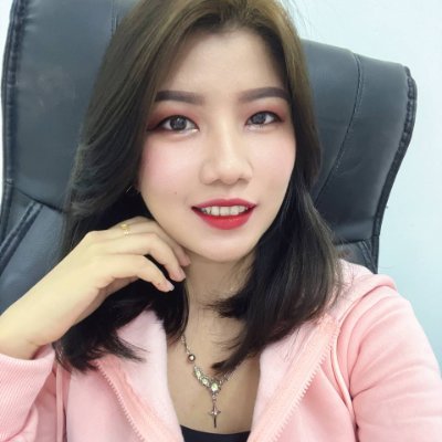 EloisaAsul's profile picture. 