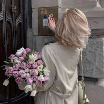 مرحبًا أو على الأقل مُر حبًا.