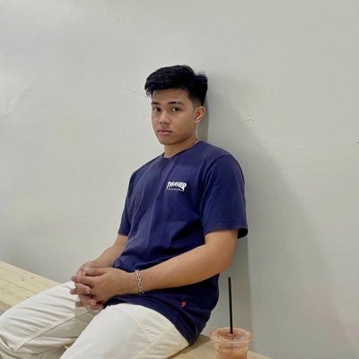 29/5’8/Leo