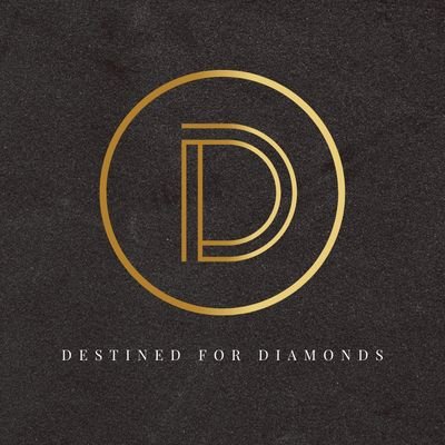 Diamond Enthusiast 💎 
Curator of Exquisite Jewelry ✨️
Your friendly diamond shopping partner/guide 🛍