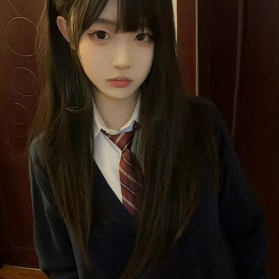 kyeong_kwan's profile picture. A leader is one who knows the way, goes the way, and shows the way.