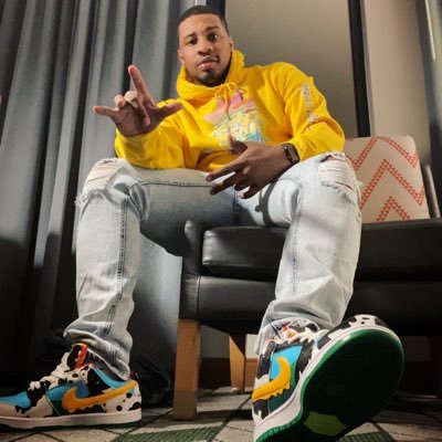🔥💯RAPPER SPOTIFY ITUNES ALL PLATS AND STREAMER🔥 ‼️🙏🏾 104 on Twitch #Gamer #TwitchStreamer https://t.co/jrFF62FnTe RAPPER Therealwan🔥