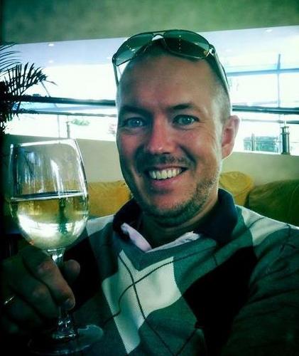 bjorndm's profile picture. Father of 3, foodie with a passion for wine, loves politics, and hates running late.