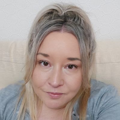 CairEmma's profile picture. Many manifestations including teacher, author, activist, volunteer also now responds to 'Queen Cair'.👸👩‍💻👩‍🏫