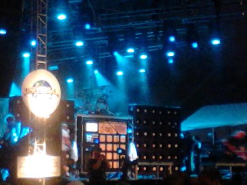 singer/musician/ studying M.A./buisness administration  ;)