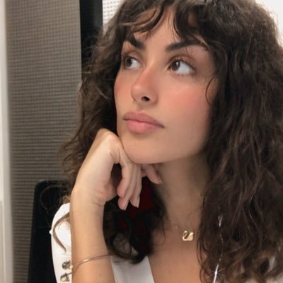 DeannaLabash's profile picture. 