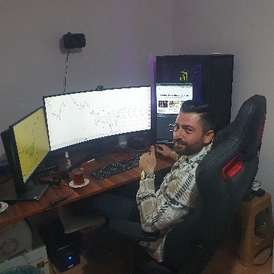 YunusBeyy3's profile picture. Telegram @Yunus0391
ZevkineTrader 😉 Sadece hoşuma giden grafikleri çizer paylaşırım..
Doğru kararlar tecrübeden gelir, ama tecrübe kötü kararlardan oluşur..🎯